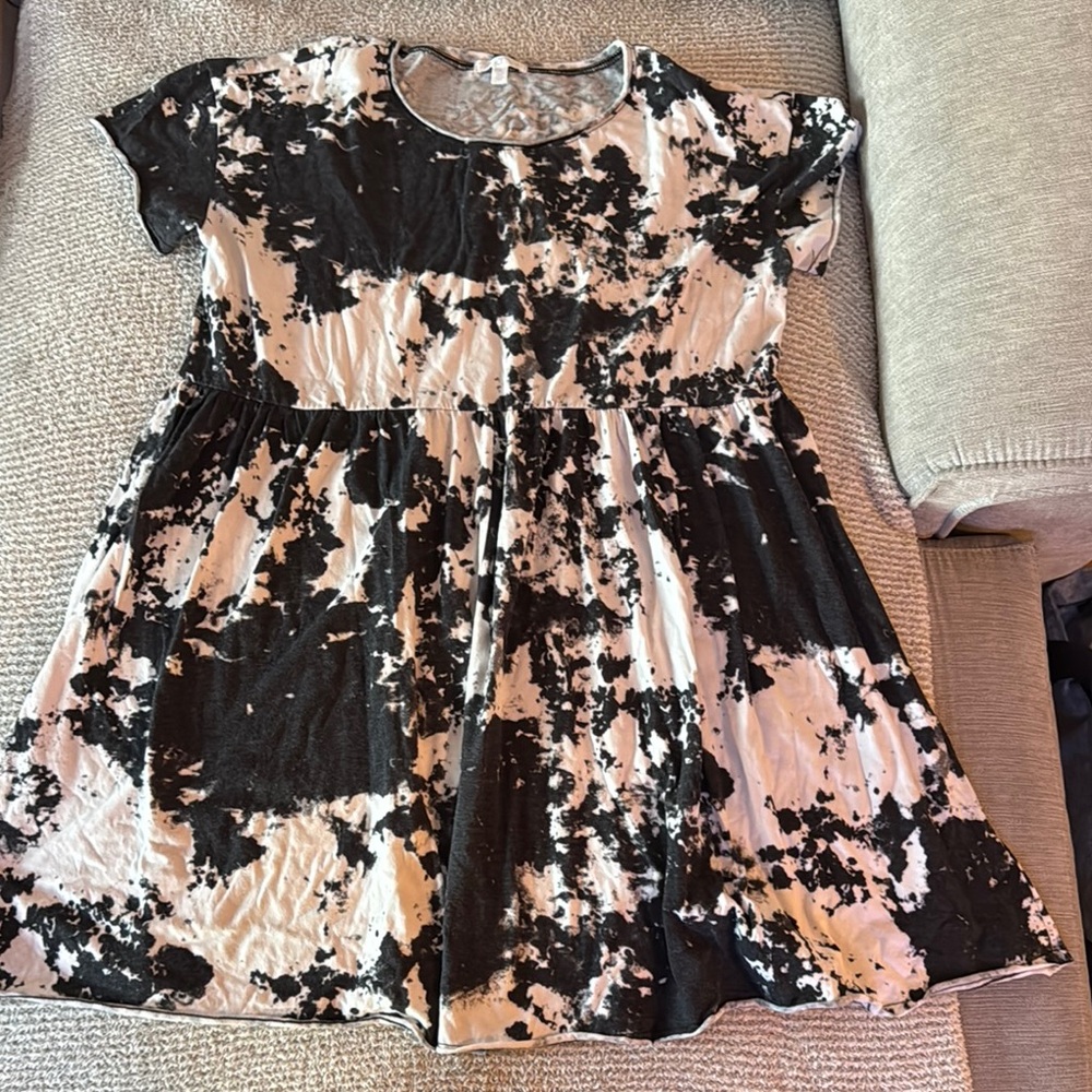 Abound Black and White TieDye Dress with Sleeve Crew Neck Fit and Flare
